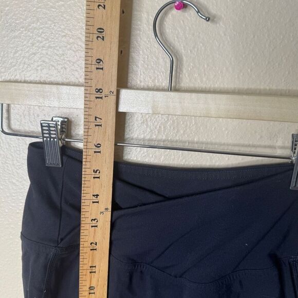 Gymshark Shorts Women's Small Black High Waisted Crossover Gym Active Wear - Picture 3 of 6